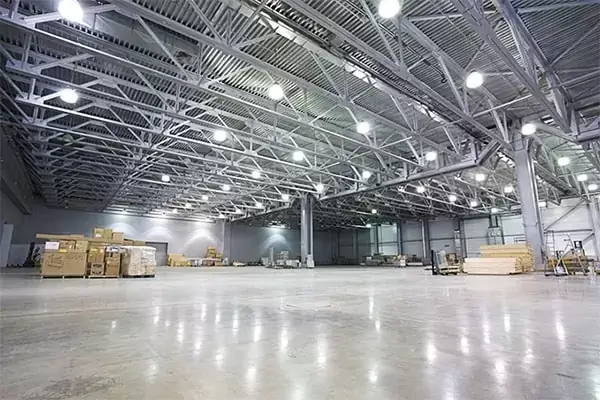 Khi nào cần sửa chữa nhà xưởng, nhà kho? 2 Ảnh hưởng khi nhà xưởng xuống cấp
