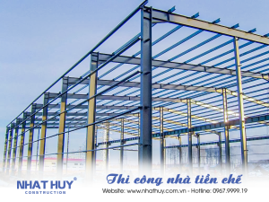 thi-cong-nha-tien-che