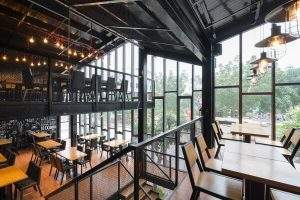 gia-cong-lap-dat-nha-hang-thep-tien-che