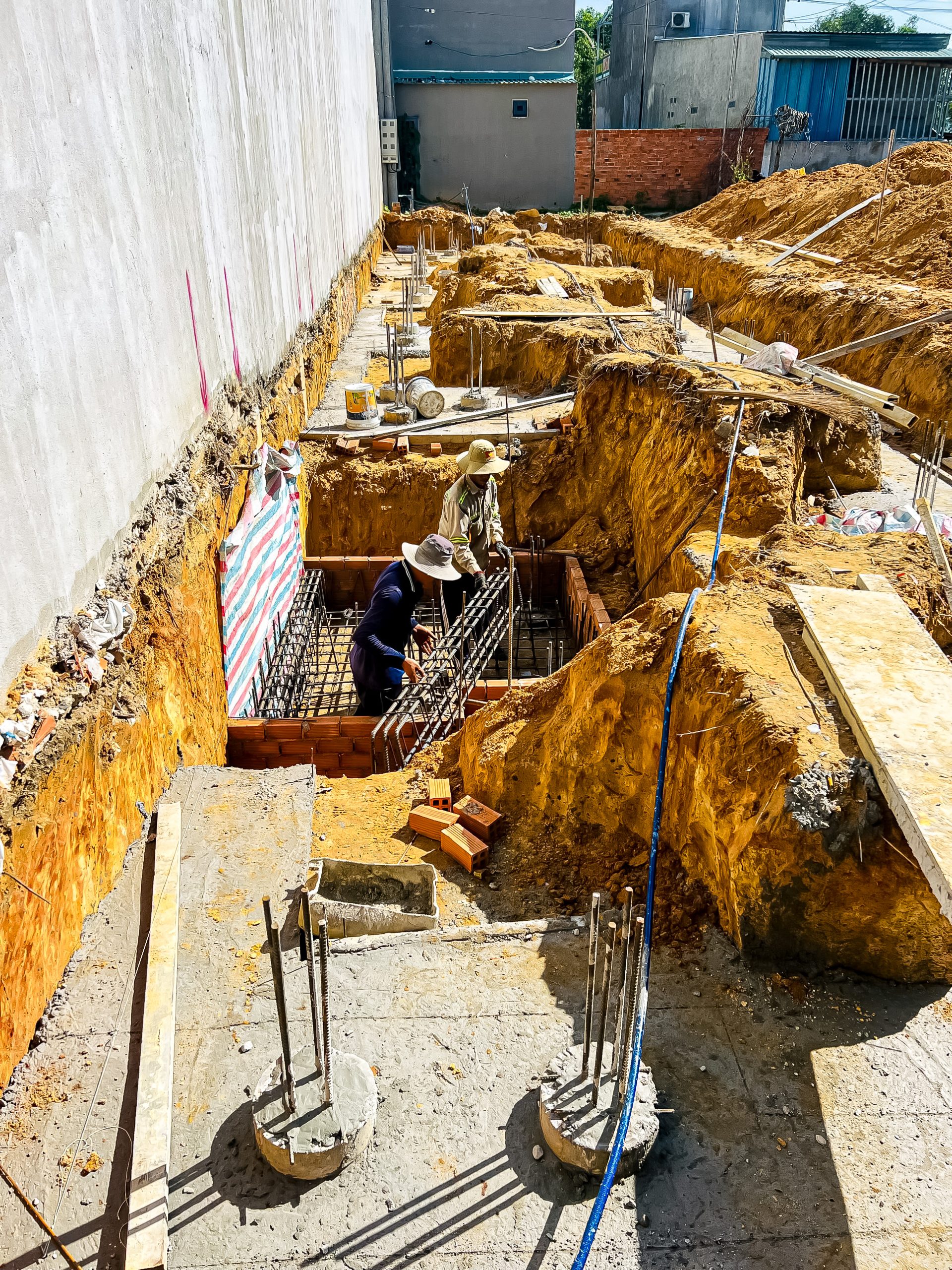 Khách Sạn 6 Tầng Tân Cổ Điển 2 z3908751096291 5631fb85ec38f370f7d09bdbbb8c8221 scaled