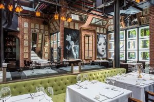 4-xu-huong-thiet-ke-nha-hang-hien-nay-it-ai-biet