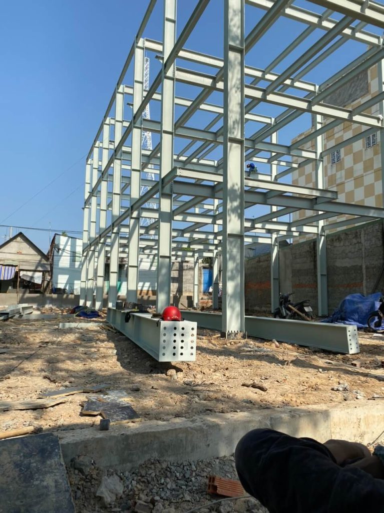 Kết cấu nhà thép tiền chế 3 tầng - Giải pháp nhà ở hiện đại 2 Khung-nha-tien-che-3-tang