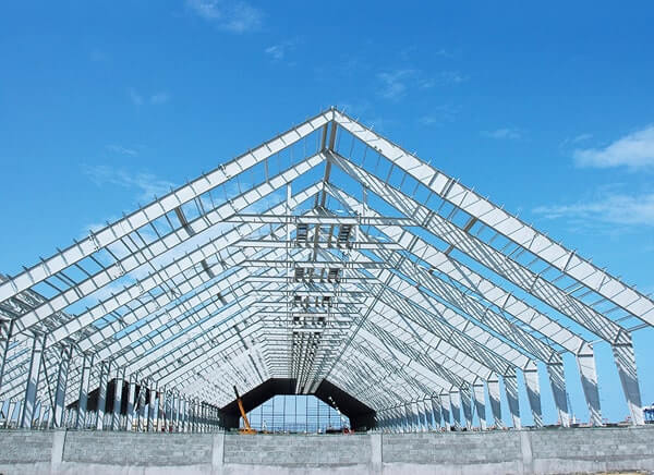 Ưu điểm của khung kèo dạng giàn trong xây dựng nhà xưởng 1 cau-tao-khung-keo