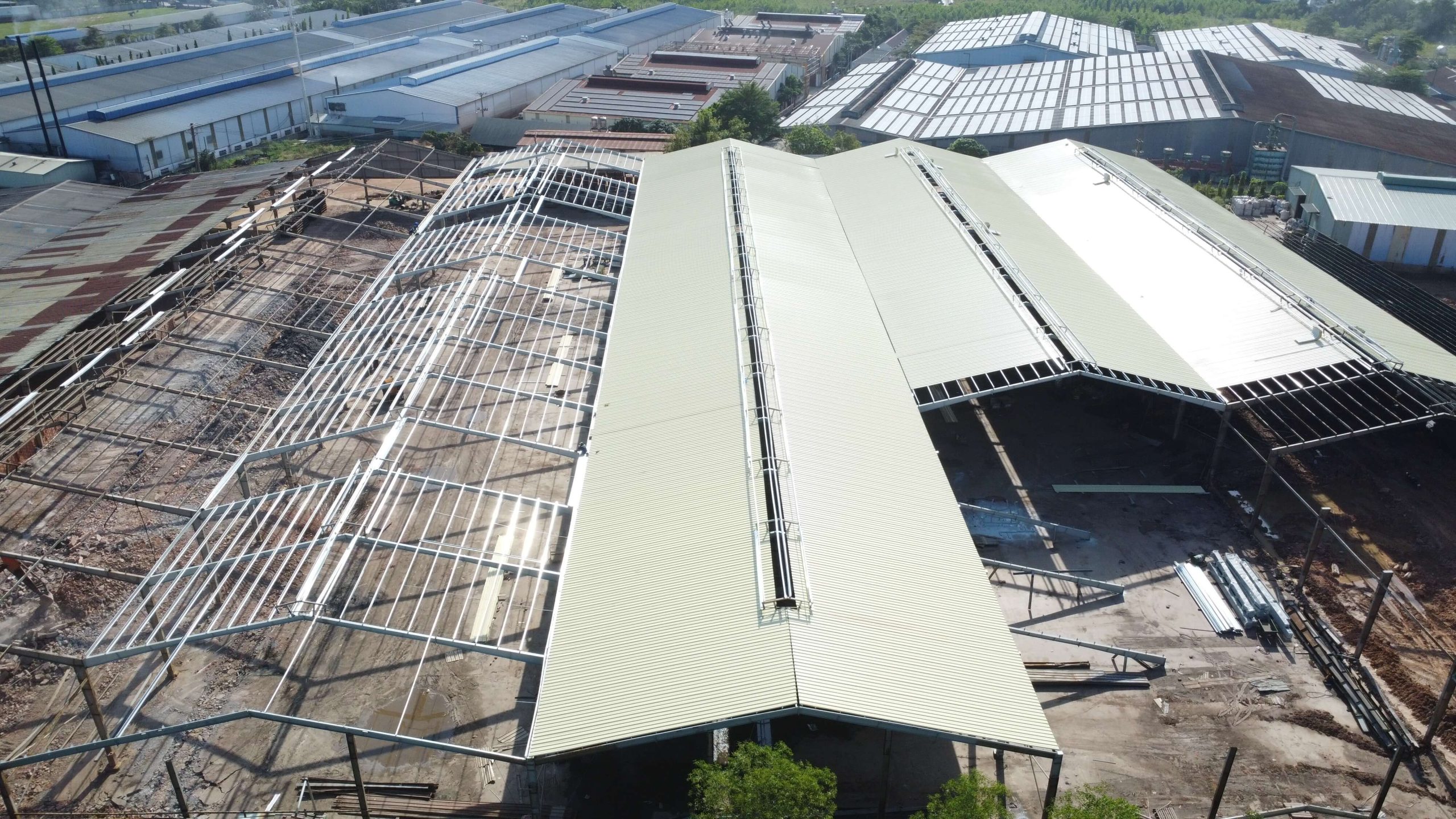 2. Nhung yeu to anh huong truc tiep den chi phi xay dung nha xuong scaled