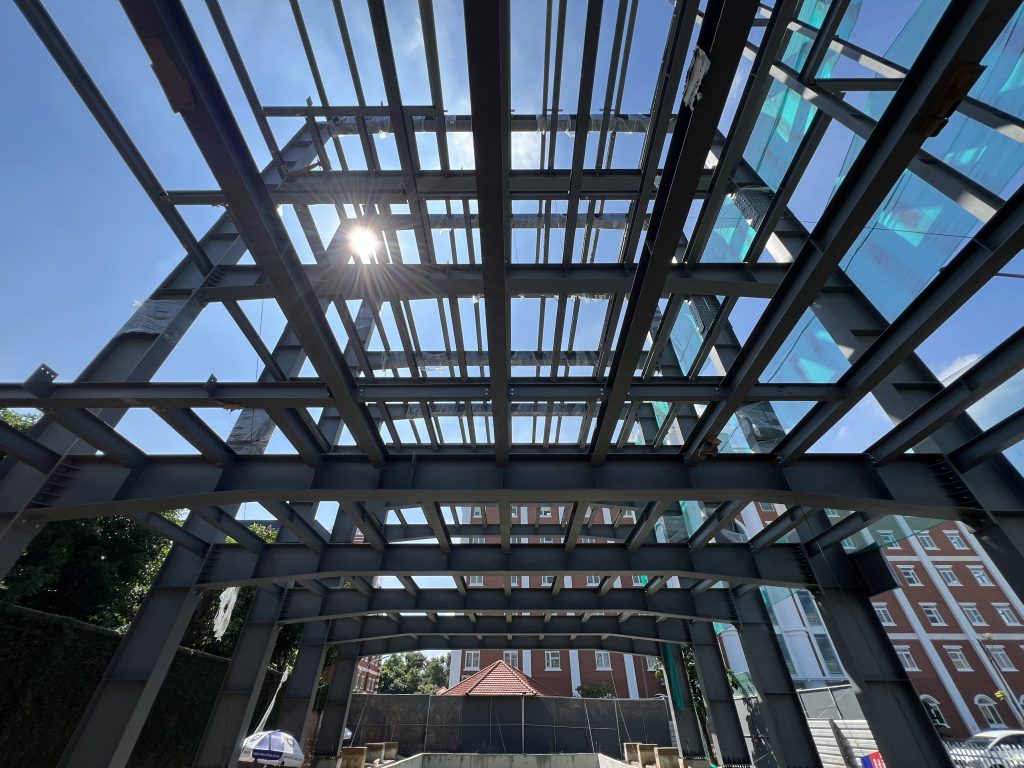 Biện pháp thi công nhà kết cấu thép là gì