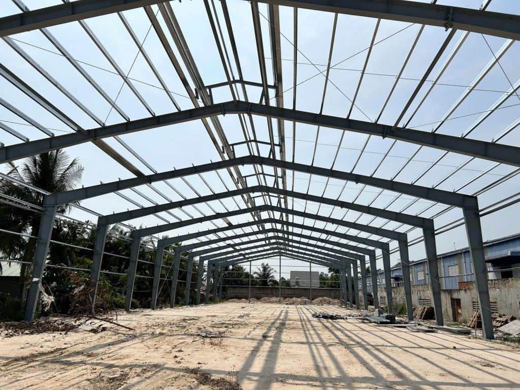 Thi Công Khung Kết Cấu Thép