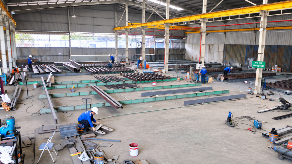 Kết Cấu Thép Nhà Xưởng: Từ Kế Đến Thi Công Cần Những Gì? 1 Kết Cấu Thép Nhà Xưởng Từ Kế Đến Thi Công Cần Những Gì